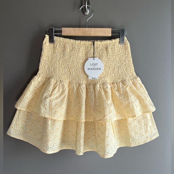 Lost + Wander mini skirt eyelet xs - Picture 3 of 5
